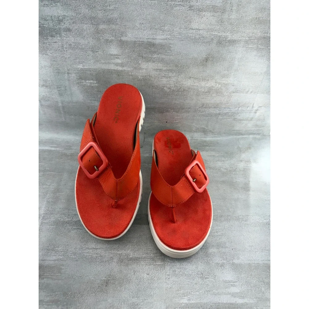 Vionic Uptown Marin Red Suede Platform Thong Sandals Women 6.5 Orthotic Buckle